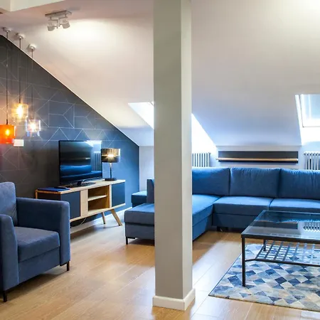 Aparthotel Portal House