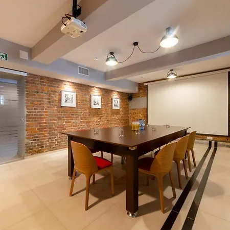 Portal House *
