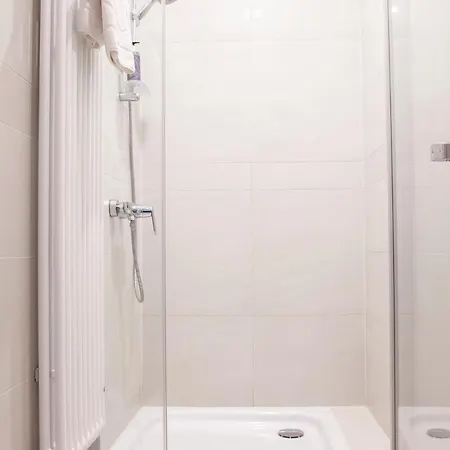 Portal House Aparthotel *
