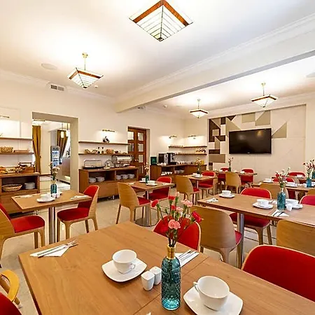 Hotel apartamentowy Portal House 4*