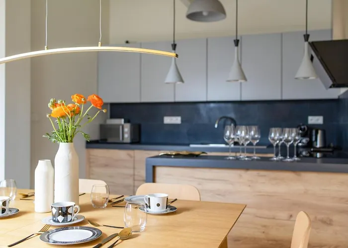 Portal House Aparthotel