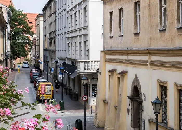 Portal House Aparthotel 4*