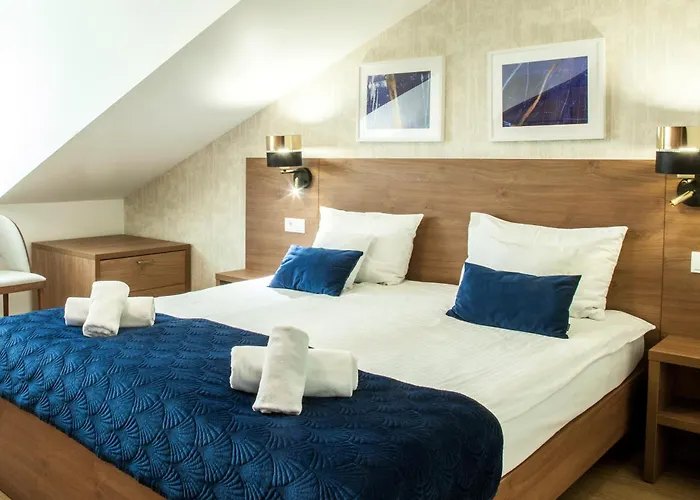 Portal House Aparthotel