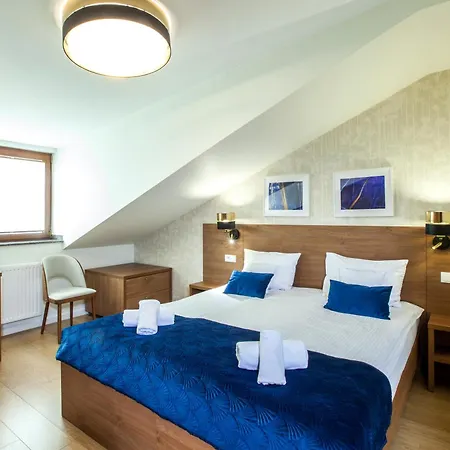 Portal House 公寓式酒店 4*